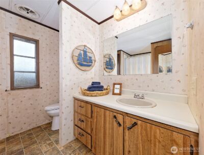 240 E Orchard Beach Drive , Grapeview, WA 98546 - Photo 19