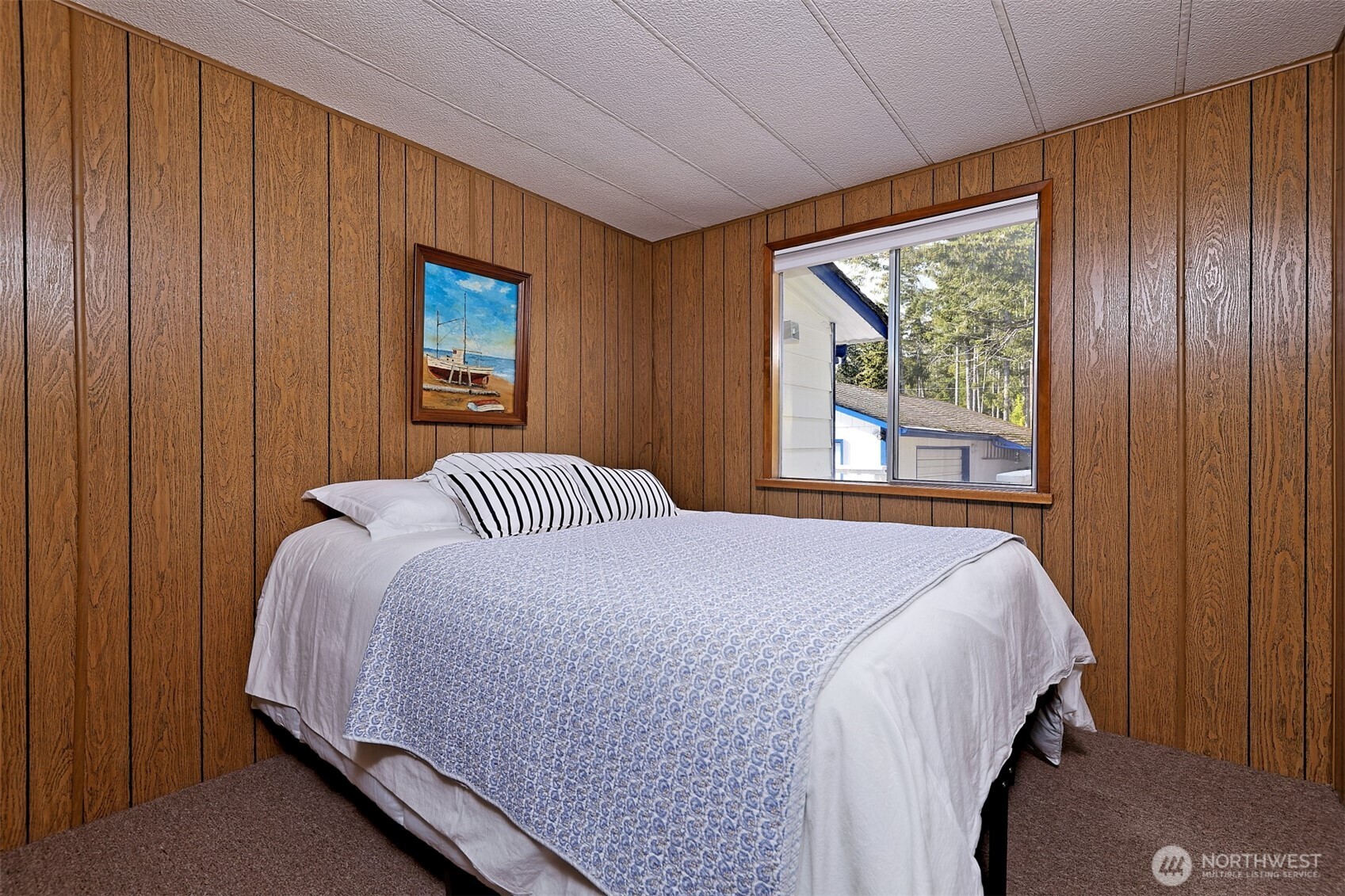 240 E Orchard Beach Drive , Grapeview, WA 98546
