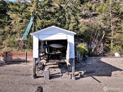 240 E Orchard Beach Drive , Grapeview, WA 98546 - Photo 32