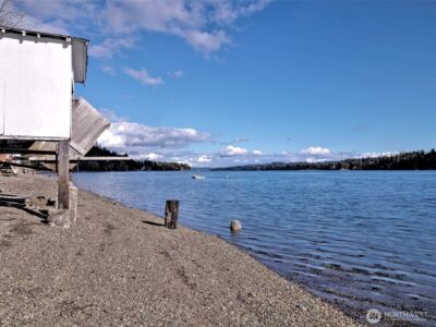 240 E Orchard Beach Drive , Grapeview, WA 98546 - Photo 33