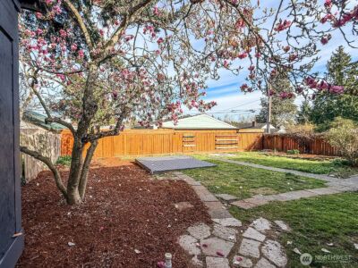 8856 32ND Avenue SW #A, Seattle, WA 98126 - Photo 24