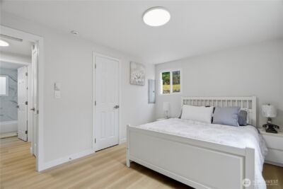 5720 37th Avenue S, Seattle, WA 98118 - Photo 13