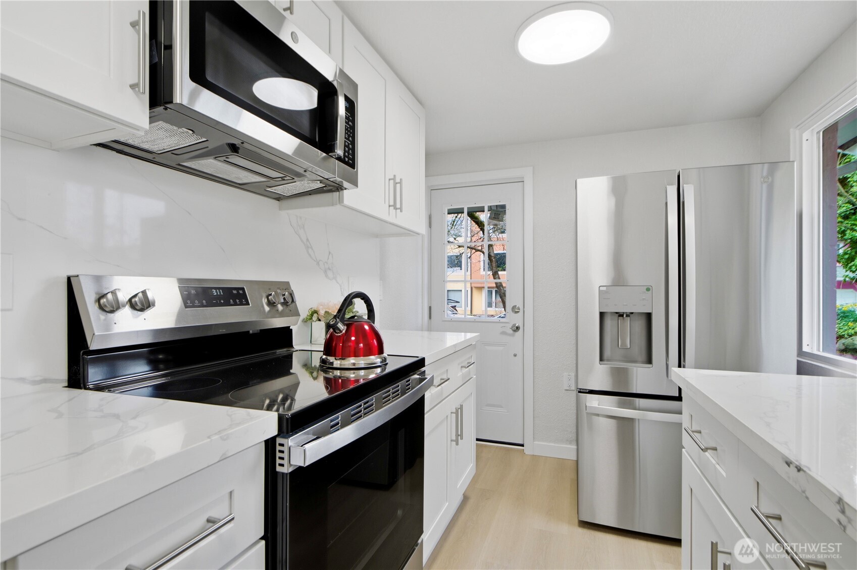 5720 37th Avenue S, Seattle, WA 98118