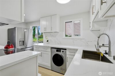 5720 37th Avenue S, Seattle, WA 98118 - Photo 10