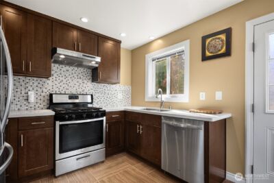 4605 49th Avenue S, Seattle, WA 98118 - Photo 14