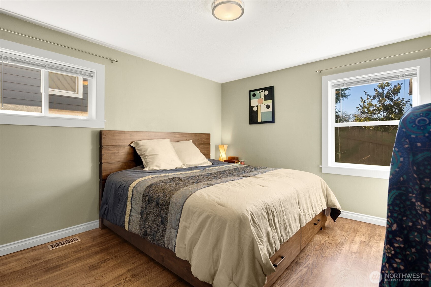 4605 49th Avenue S, Seattle, WA 98118