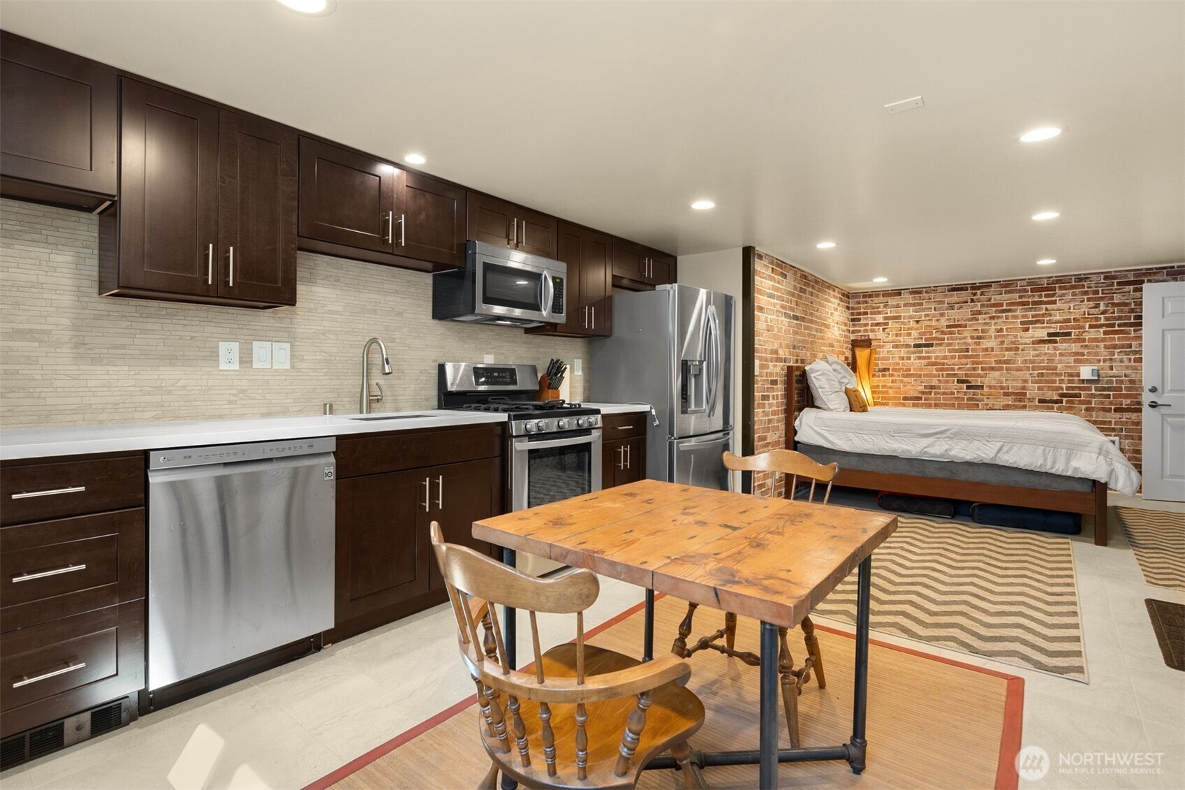 4605 49th Avenue S, Seattle, WA 98118