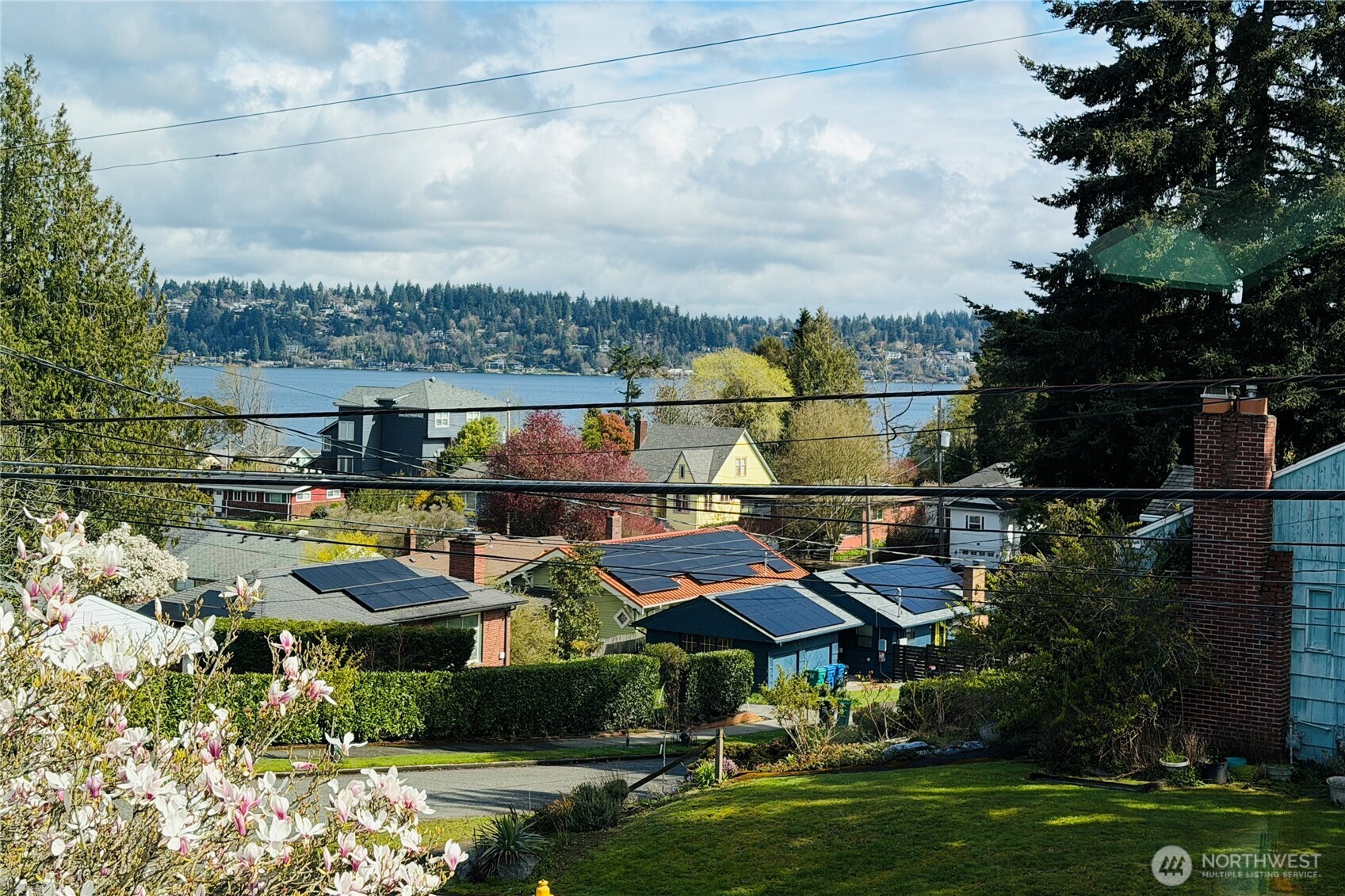 4605 49th Avenue S, Seattle, WA 98118