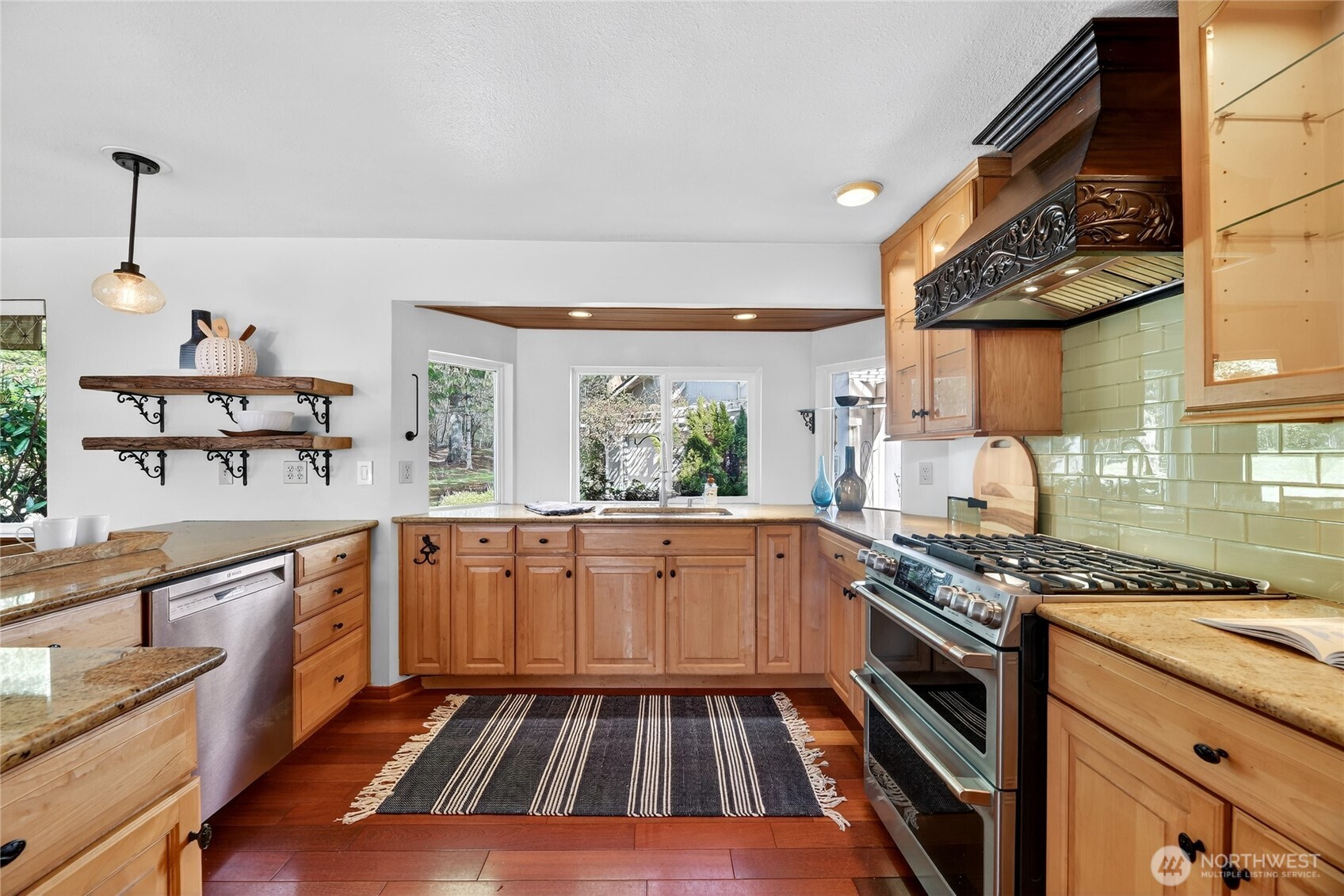 32500 SE 307th Street , Ravensdale, WA 98051