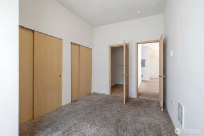 11424 1st Avenue S #103, Seattle, WA 98168-2051 - Photo 13