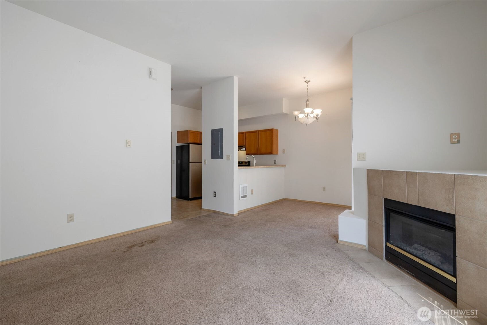 11424 1st Avenue S #103, Seattle, WA 98168-2051