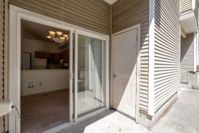 11424 1st Avenue S #103, Seattle, WA 98168-2051 - Photo 15