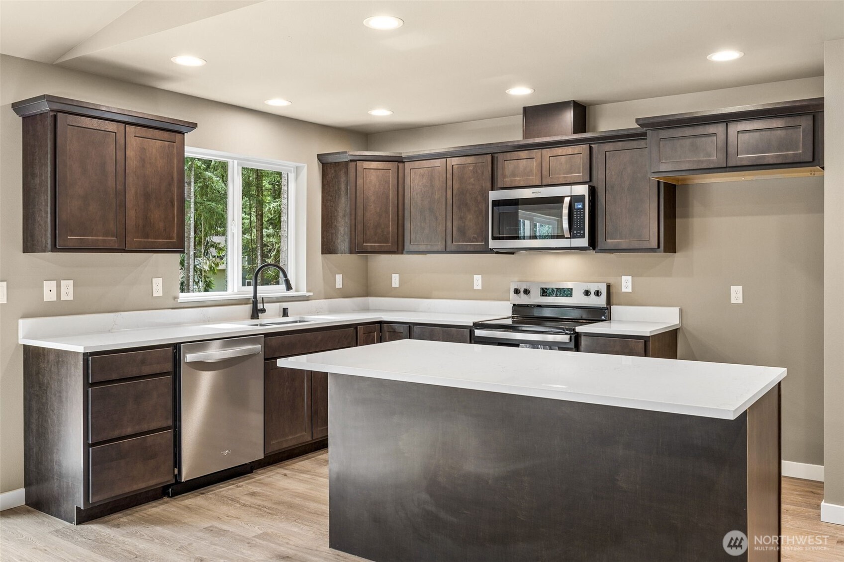 18410 Rampart Drive SE, Yelm, WA 98597