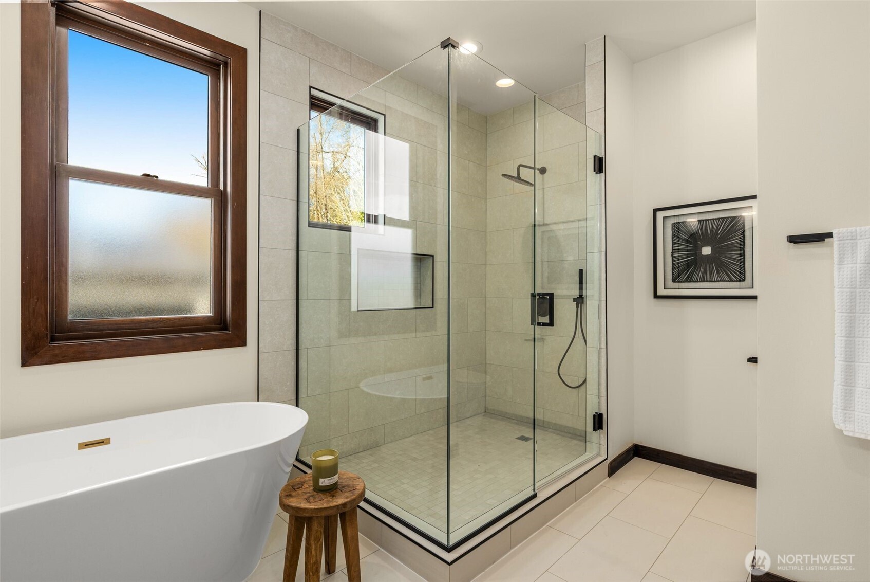 6007 Hazelwood Lane SE, Bellevue, WA 98006