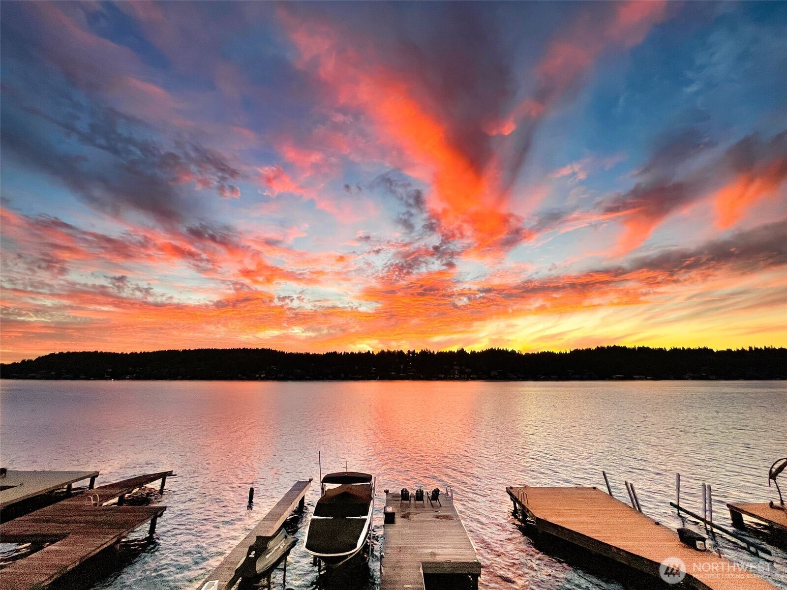 6007 Hazelwood Lane SE, Bellevue, WA 98006