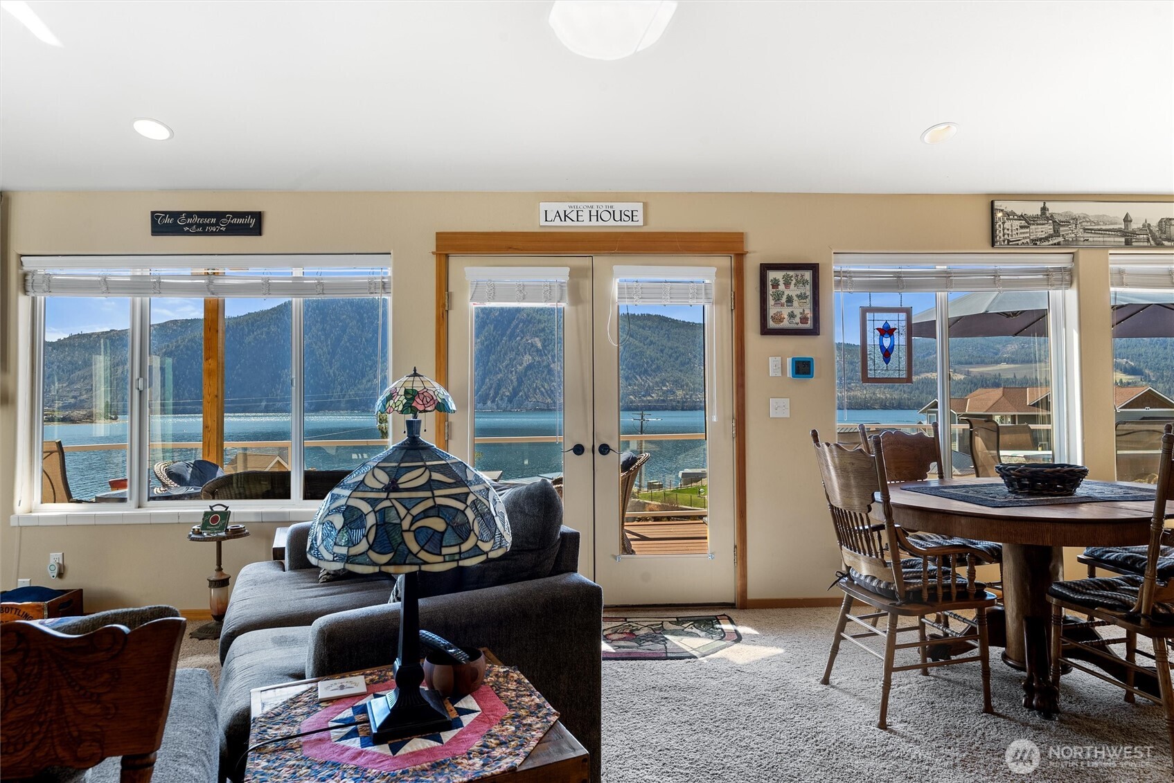 563 Topaz Place , Manson, WA 98831