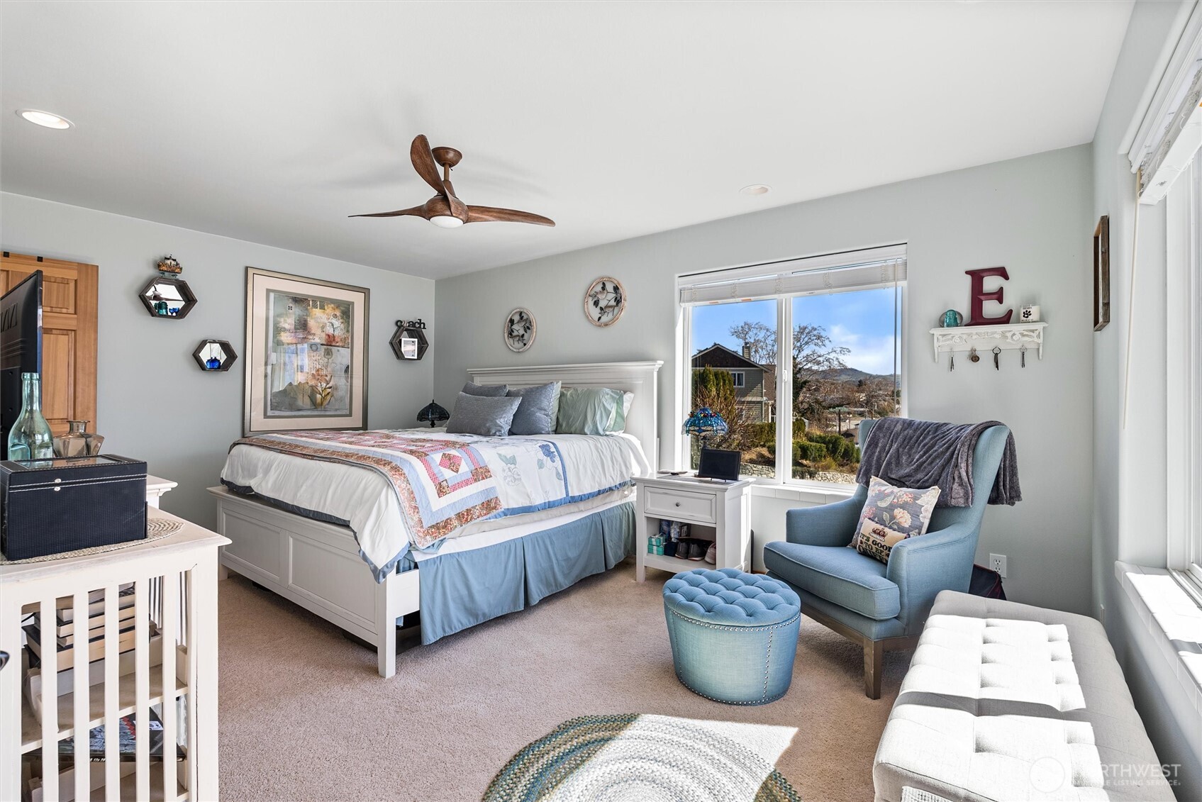 563 Topaz Place , Manson, WA 98831