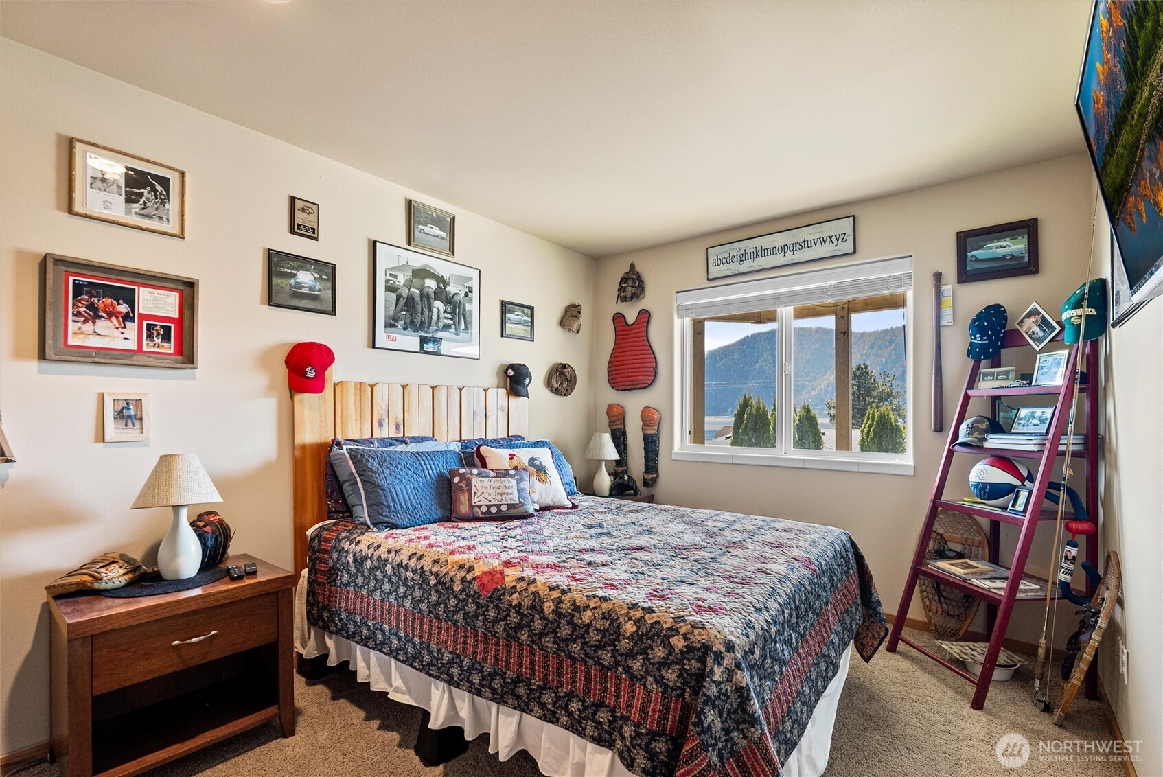 563 Topaz Place , Manson, WA 98831