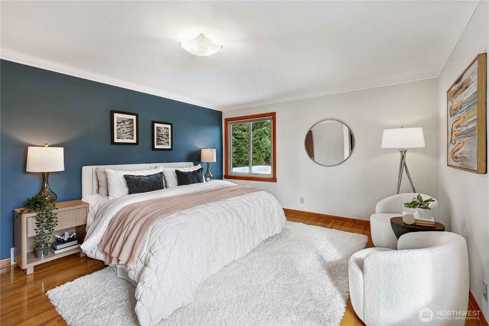 10850 Marine View Drive SW, Seattle, WA 98146-1615