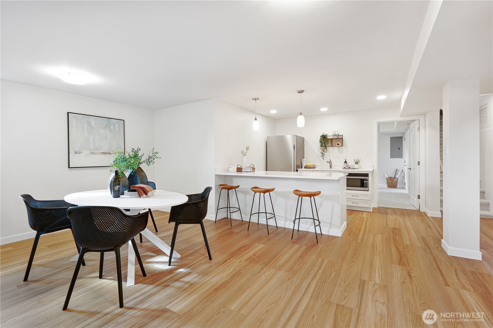 10850 Marine View Drive SW, Seattle, WA 98146-1615