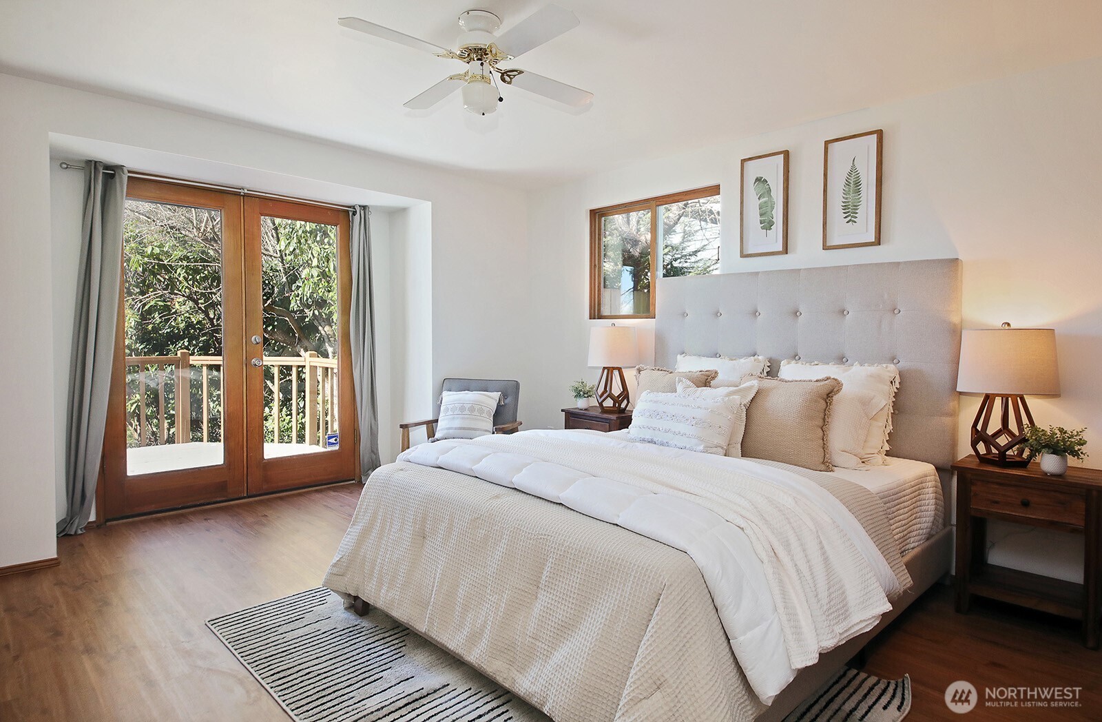 5947 Sundown Lane , Freeland, WA 98249