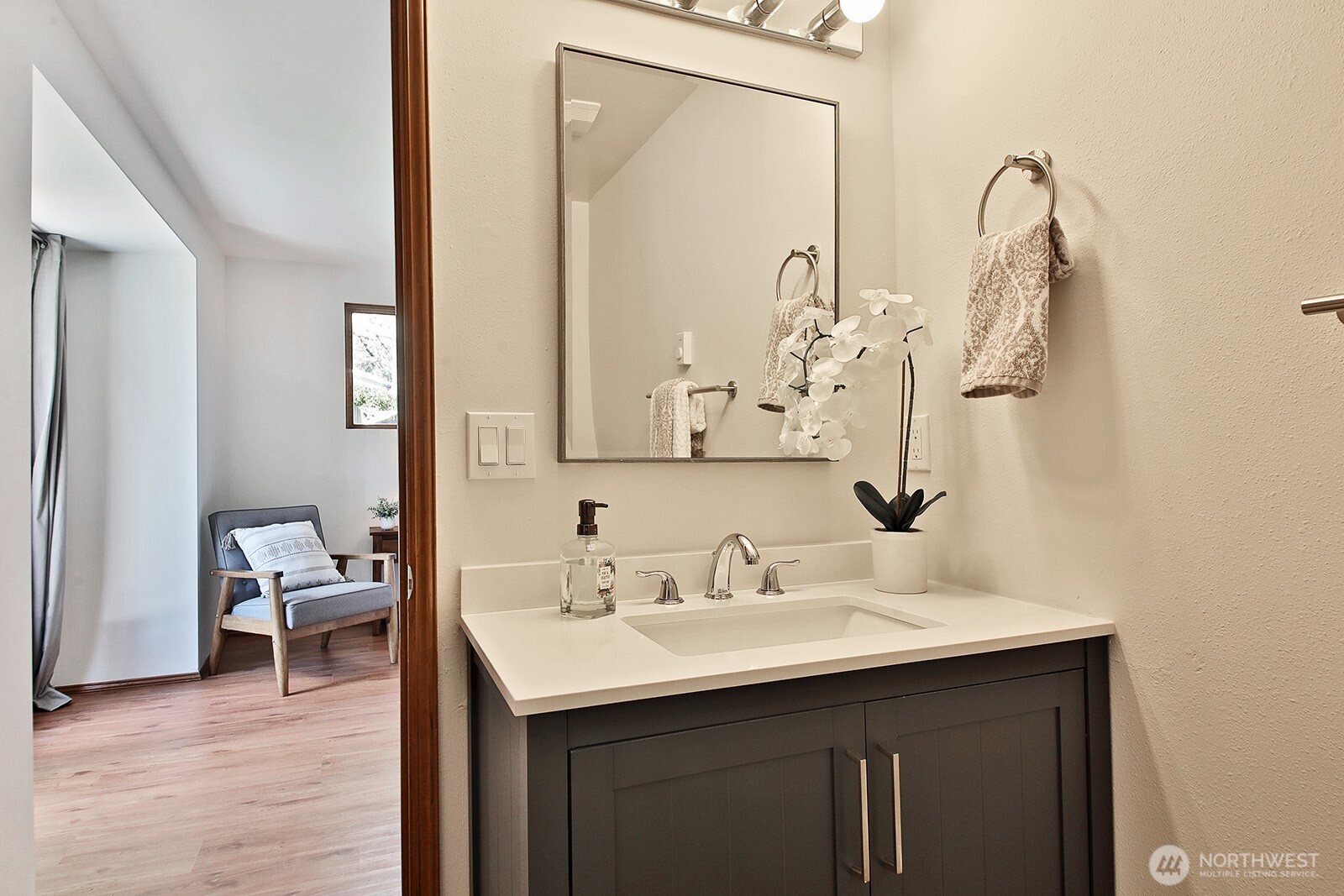 5947 Sundown Lane , Freeland, WA 98249