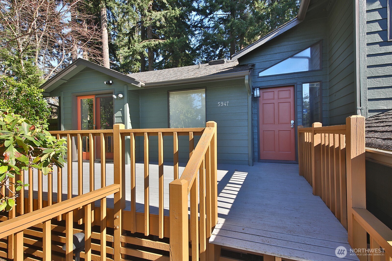 5947 Sundown Lane , Freeland, WA 98249