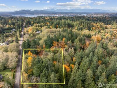 5787 E Collins Road , Port Orchard, WA 98366