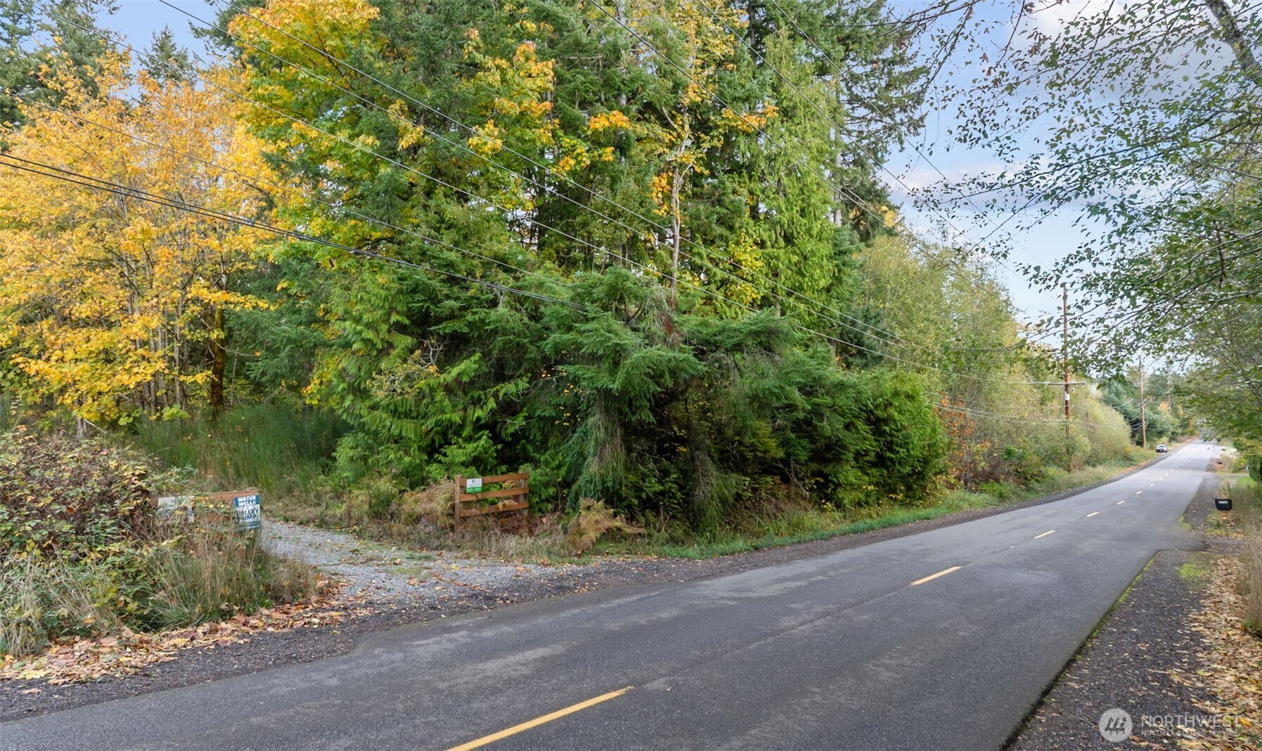 5787 E Collins Road , Port Orchard, WA 98366