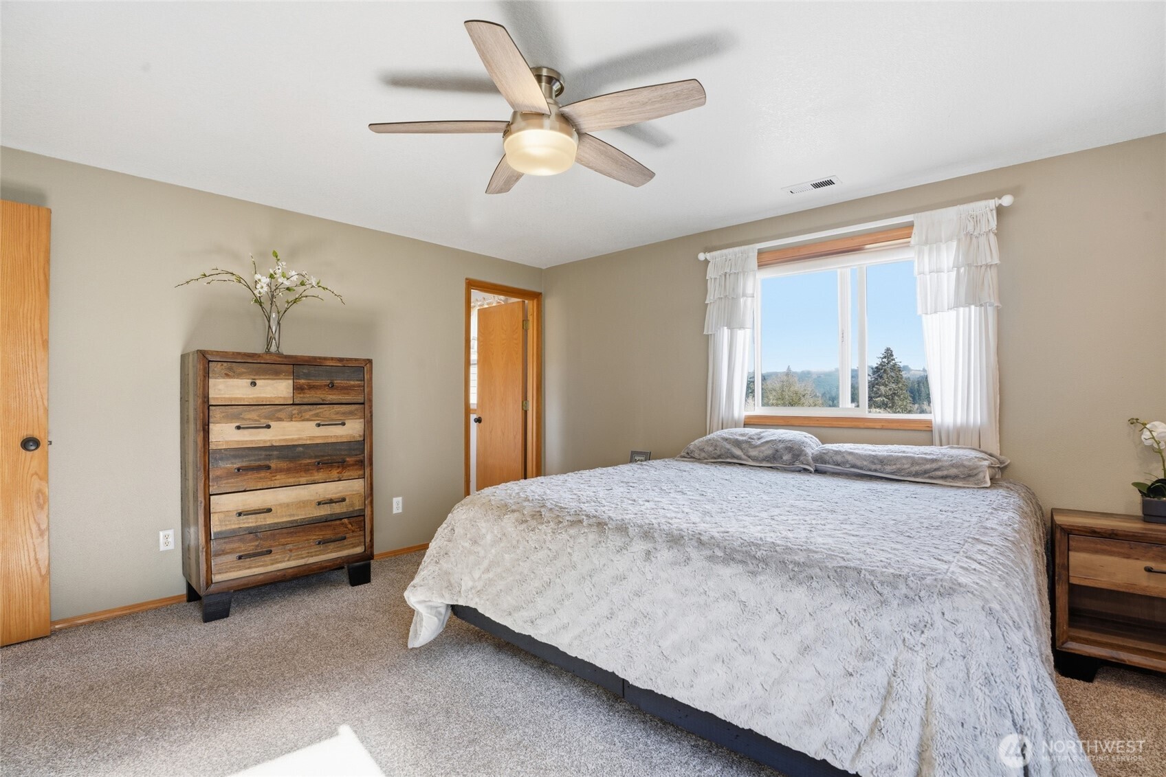 13708 NE 401st Way , Amboy, WA 98601