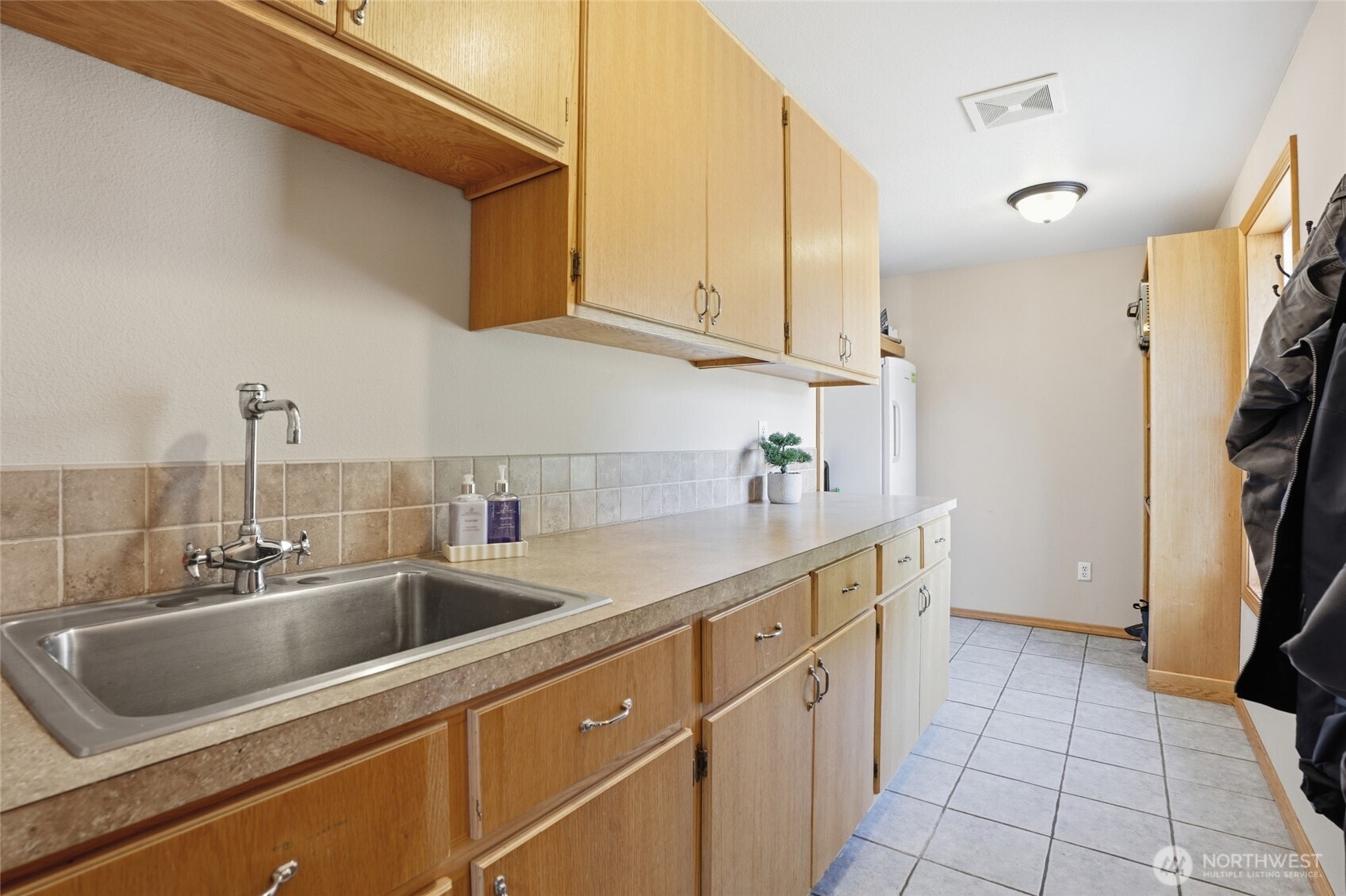 13708 NE 401st Way , Amboy, WA 98601