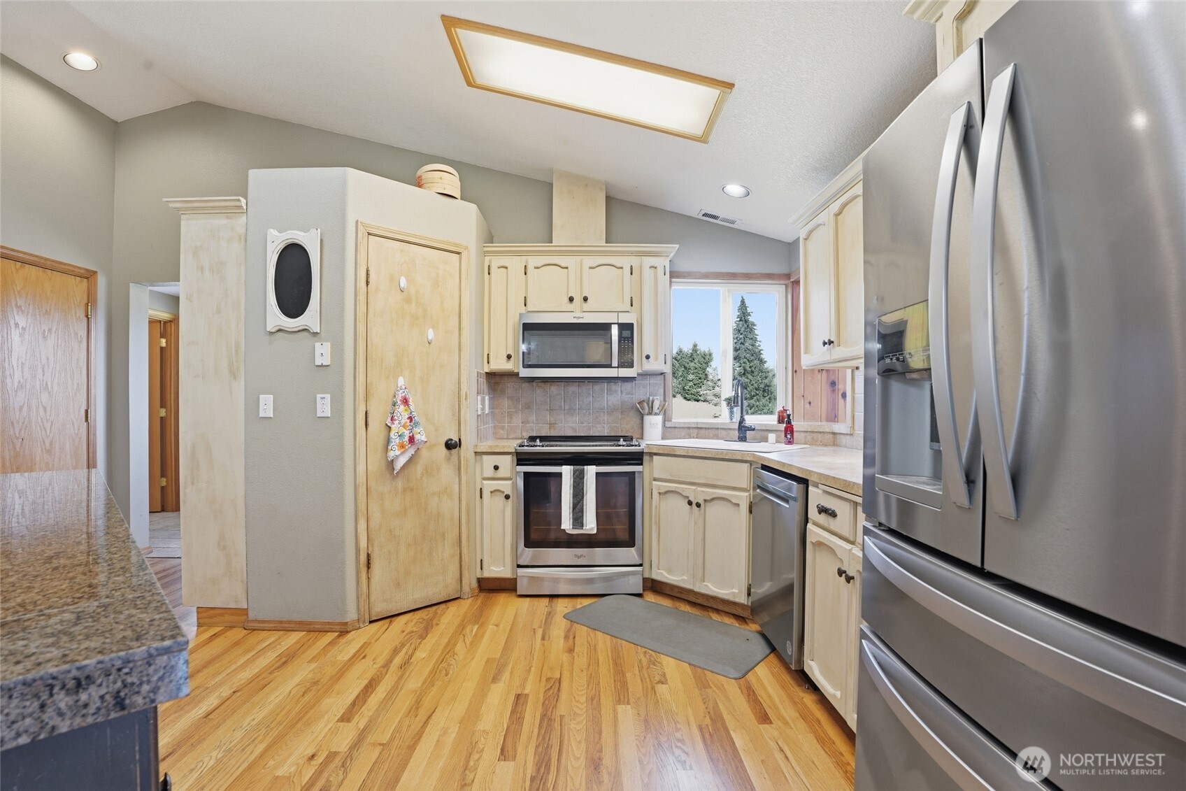 13708 NE 401st Way , Amboy, WA 98601