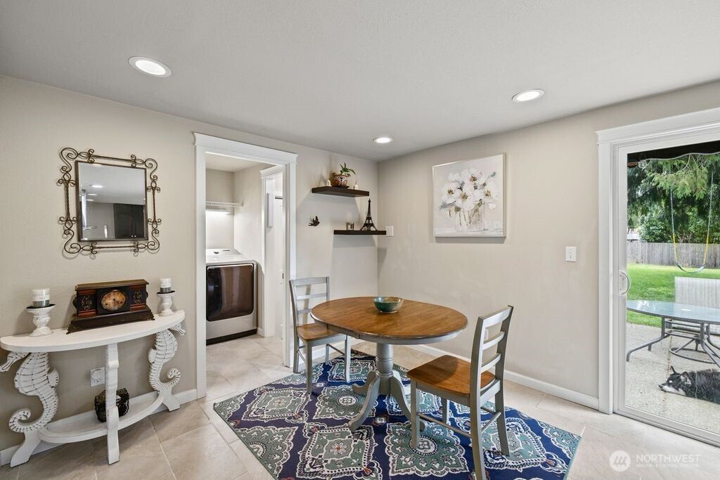 6726 Henderson Boulevard SE, Tumwater, WA 98501