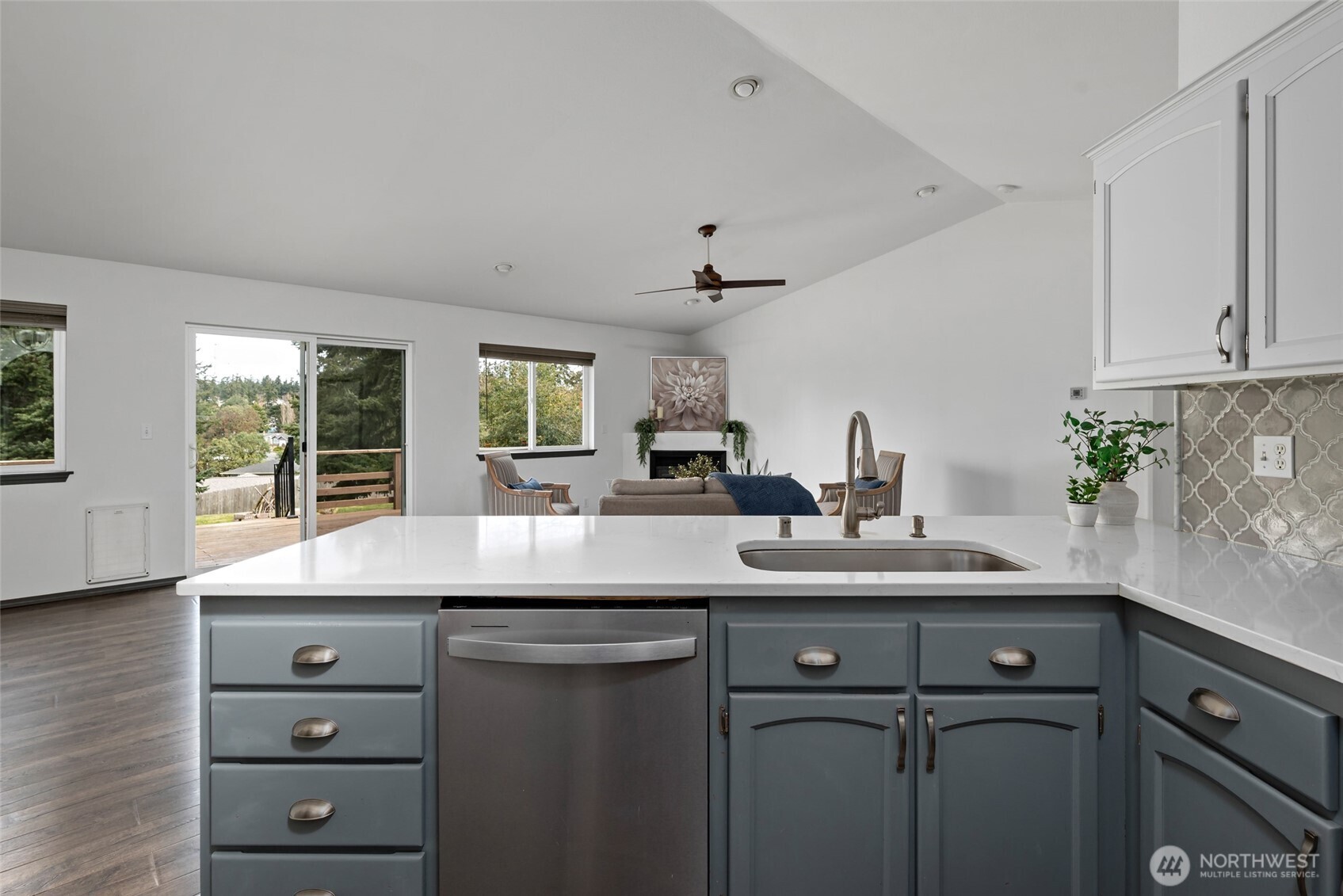 2060 SW 16th , Oak Harbor, WA 98277