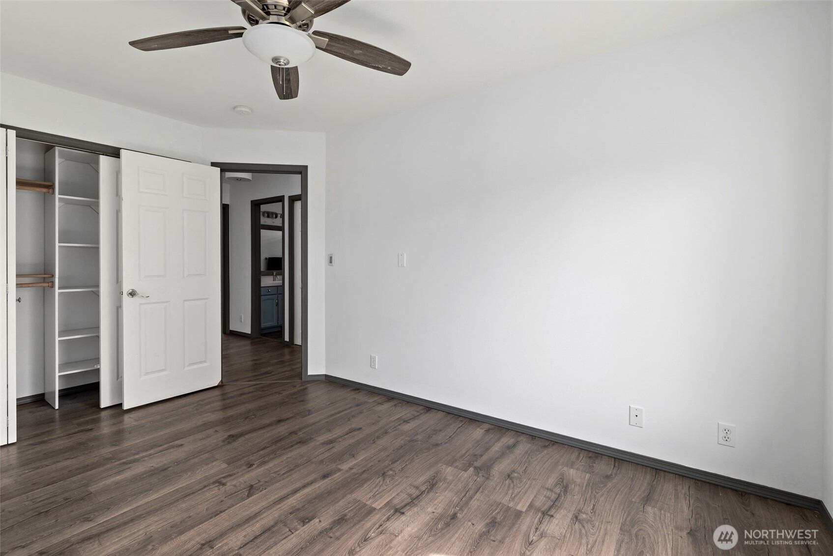 2060 SW 16th , Oak Harbor, WA 98277