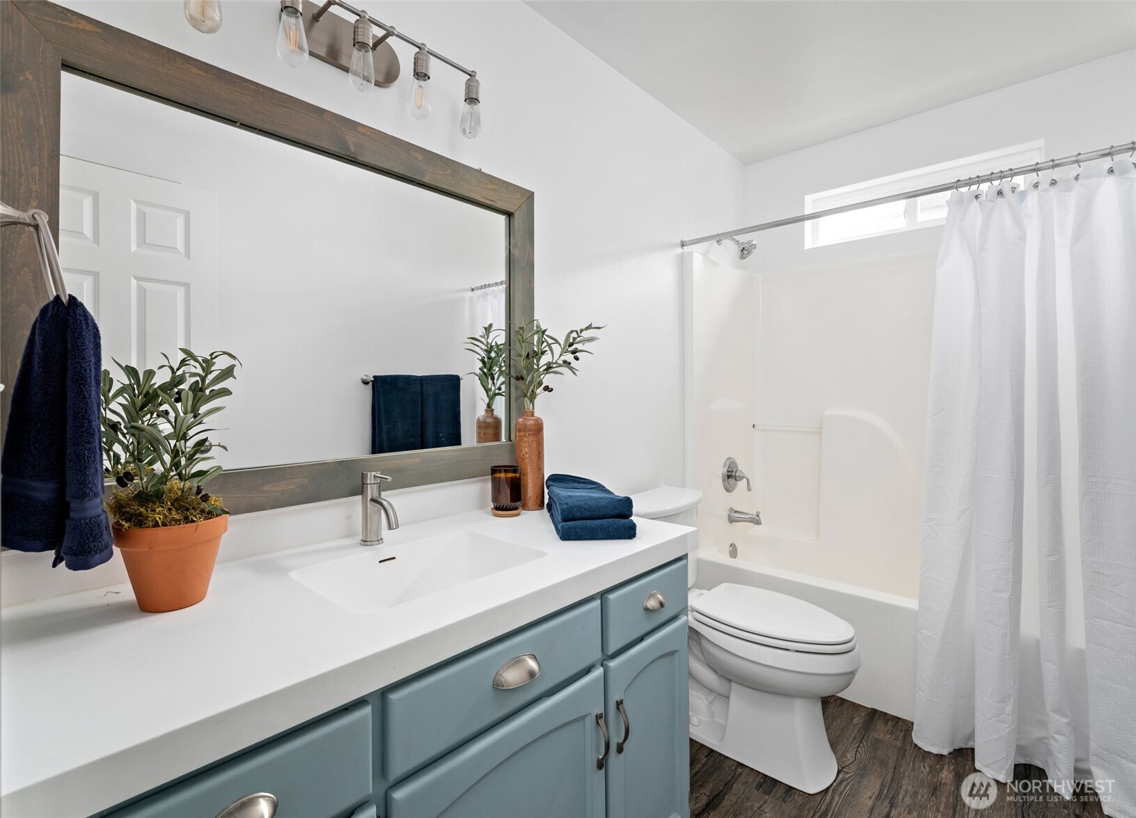 2060 SW 16th , Oak Harbor, WA 98277