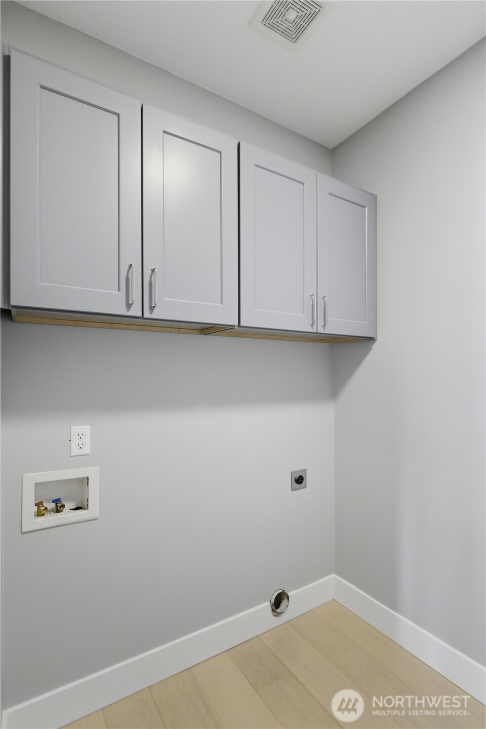 3814 69th Avenue W, University Place, WA 98466