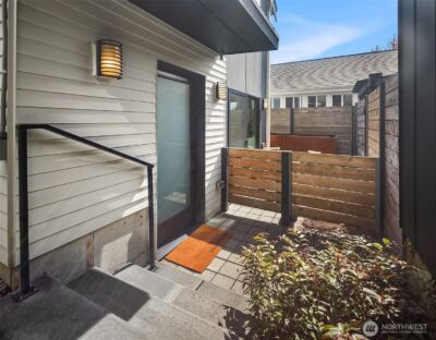 411 B NE 80th Street , Seattle, WA 98115 - Photo 2