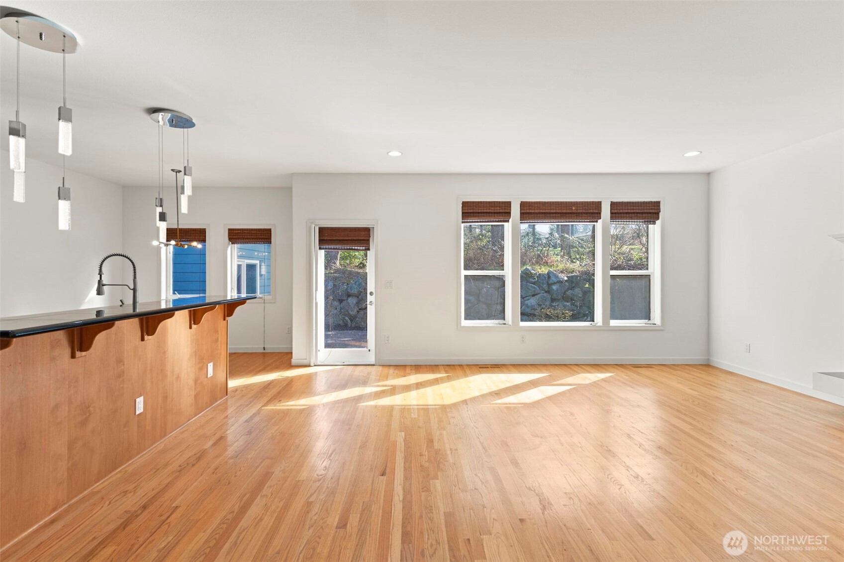 18433 Hawksview Drive , Arlington, WA 98223