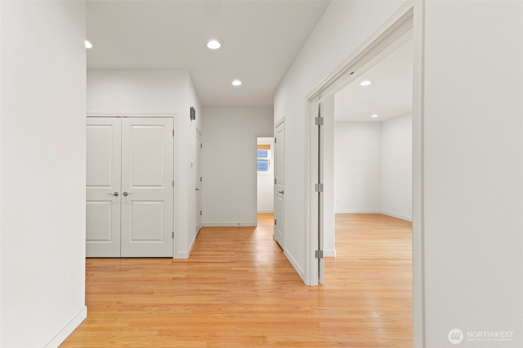 18433 Hawksview Drive , Arlington, WA 98223