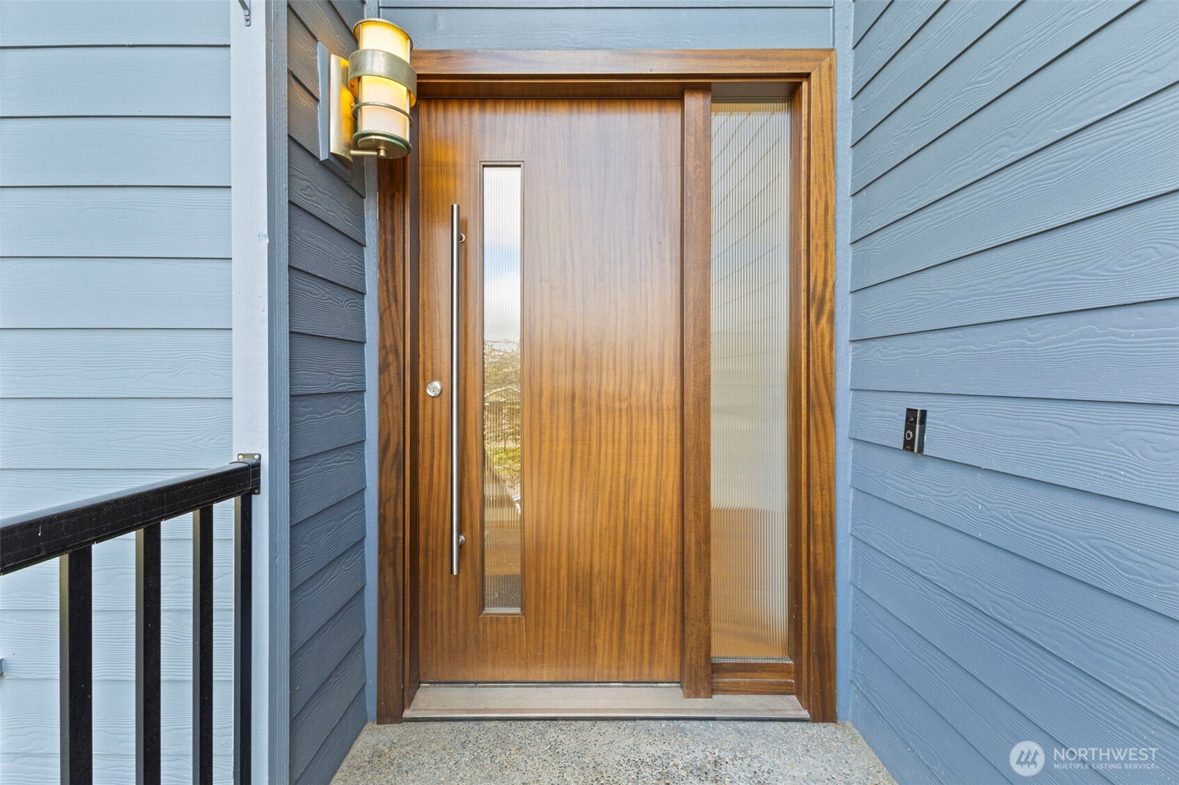 18433 Hawksview Drive , Arlington, WA 98223