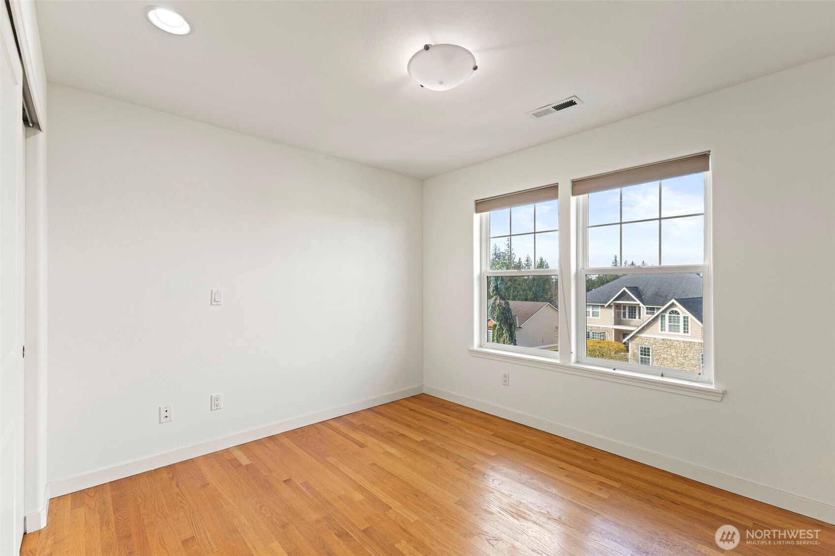 18433 Hawksview Drive , Arlington, WA 98223