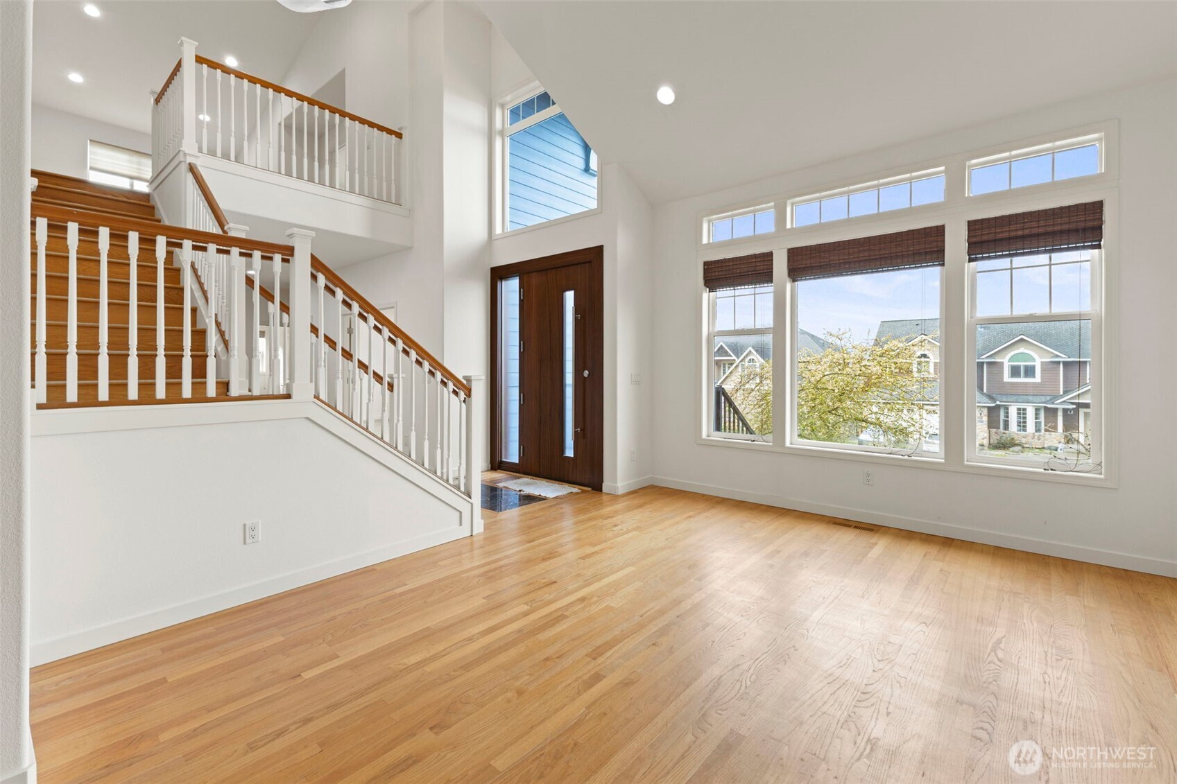 18433 Hawksview Drive , Arlington, WA 98223