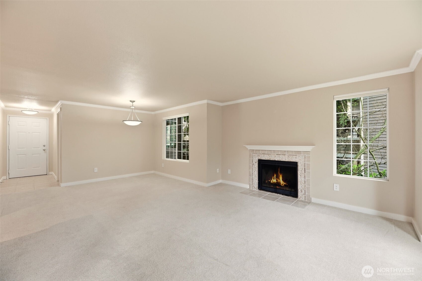 10016 NE 120th Lane #F201, Kirkland, WA 98034-6655