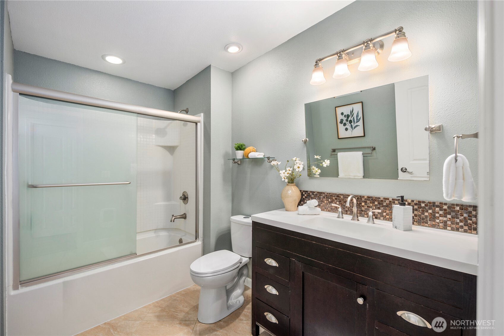 3916 S 374th Street , Auburn, WA 98001-8920