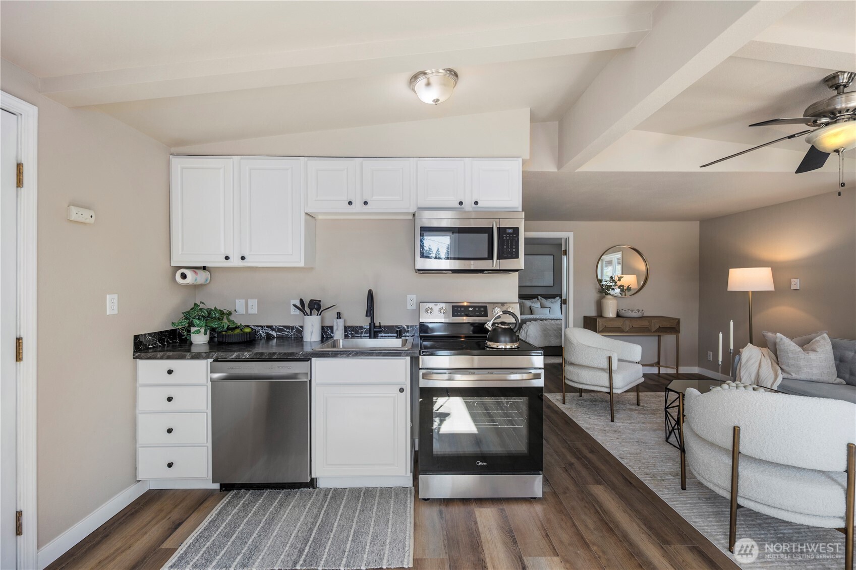 3916 S 374th Street , Auburn, WA 98001-8920