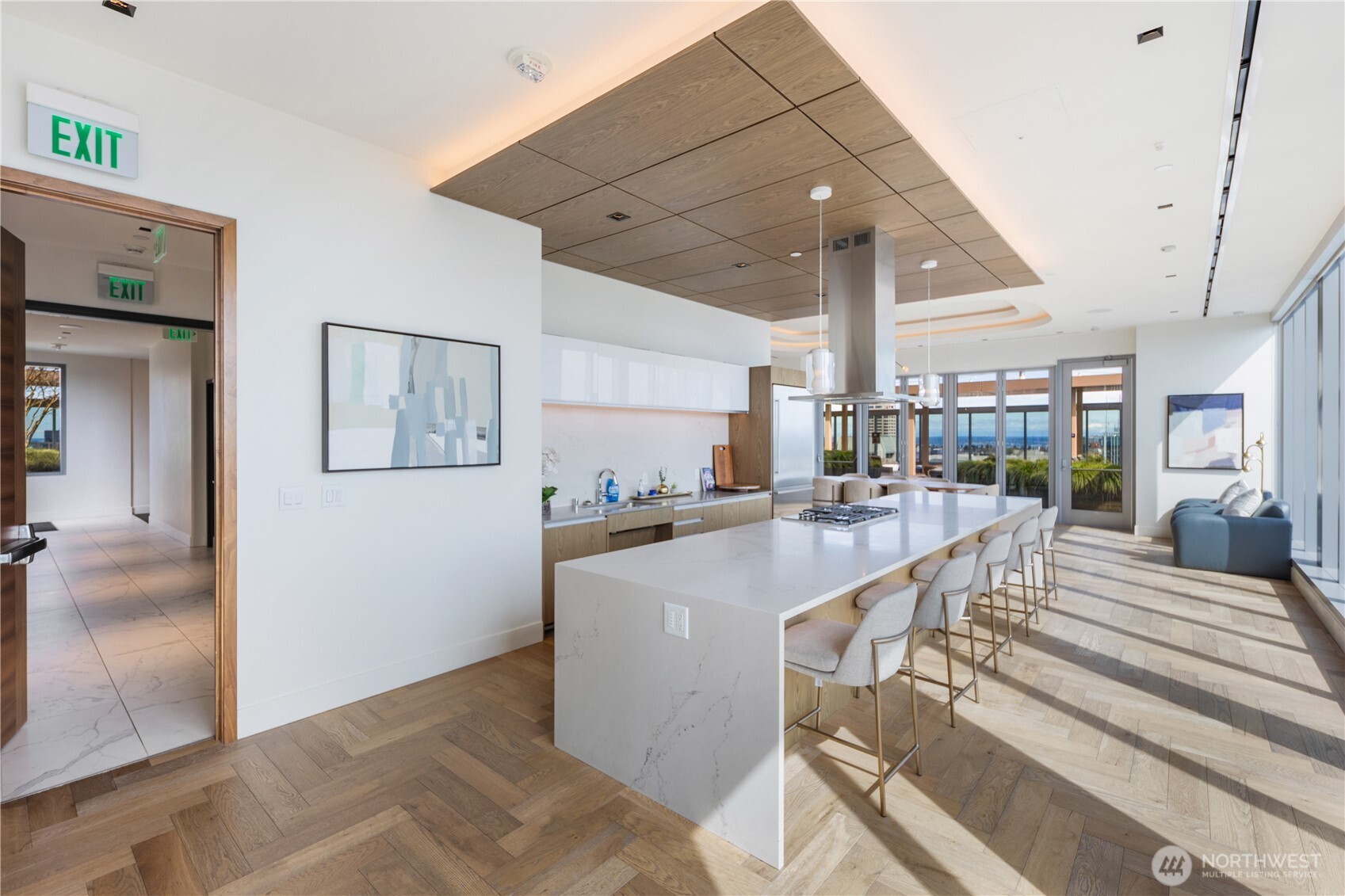 800 Columbia Street #1003, Seattle, WA 98104-2491