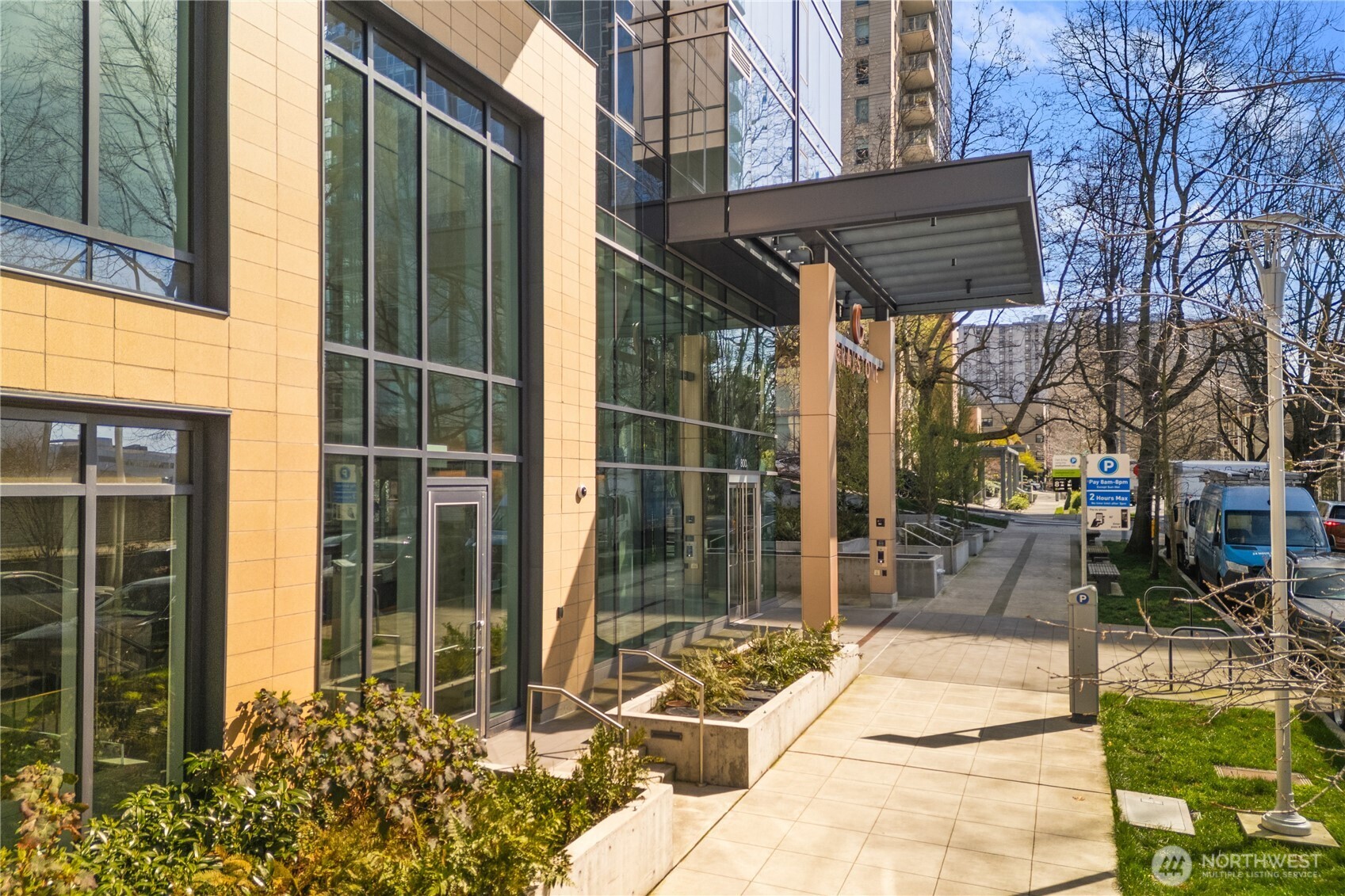 800 Columbia Street #1003, Seattle, WA 98104-2491