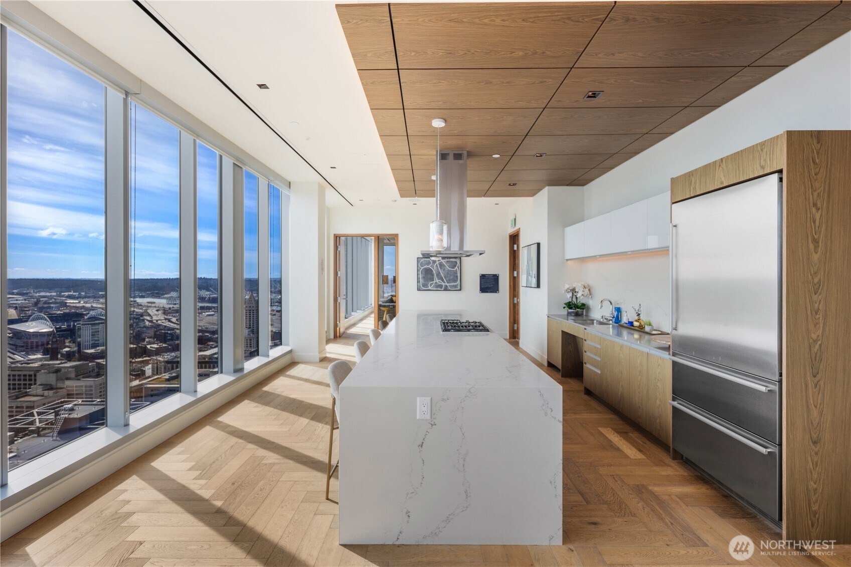 800 Columbia Street #1003, Seattle, WA 98104-2491