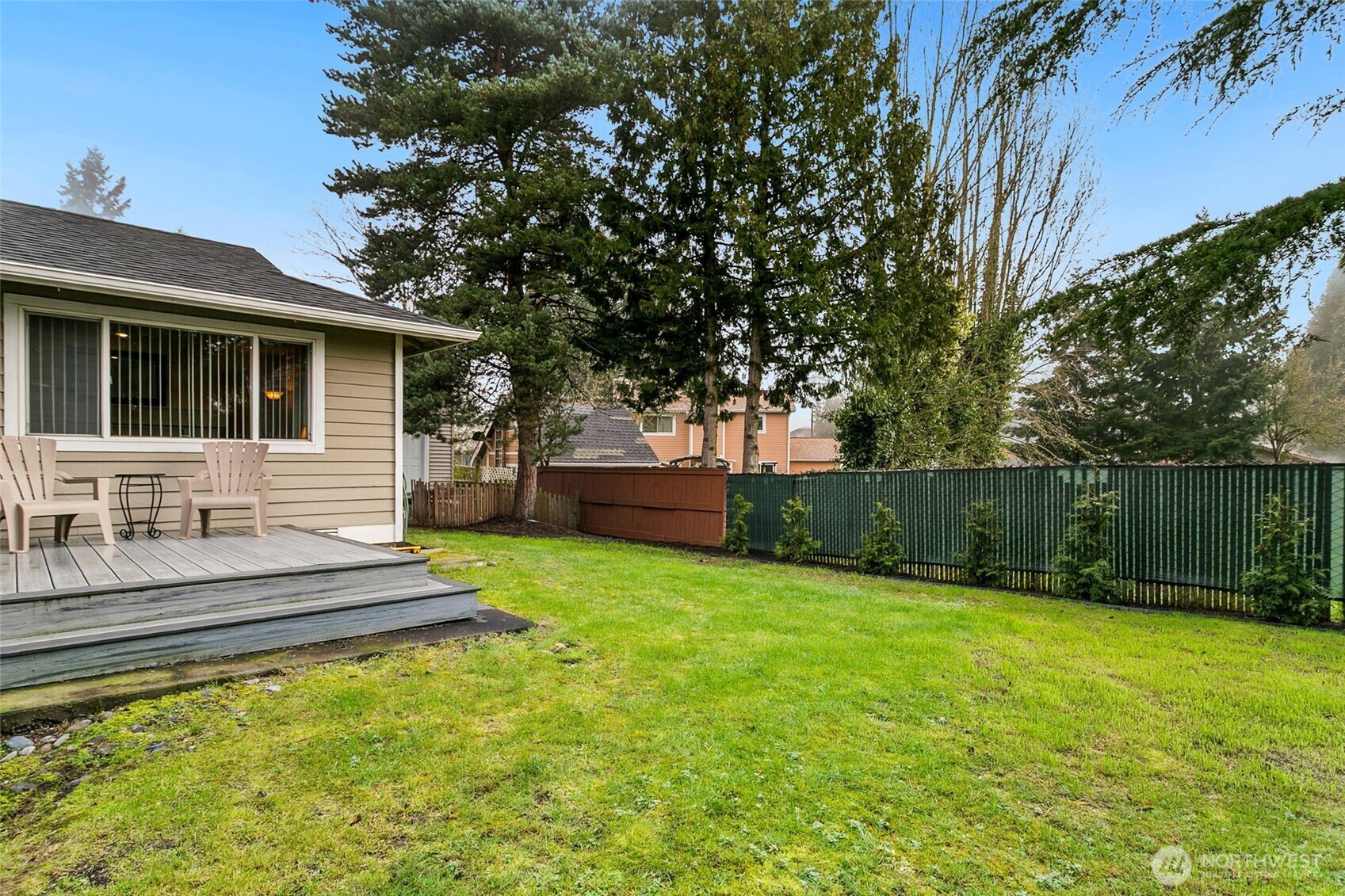 708 Hilltop Avenue , Kent, WA 98031